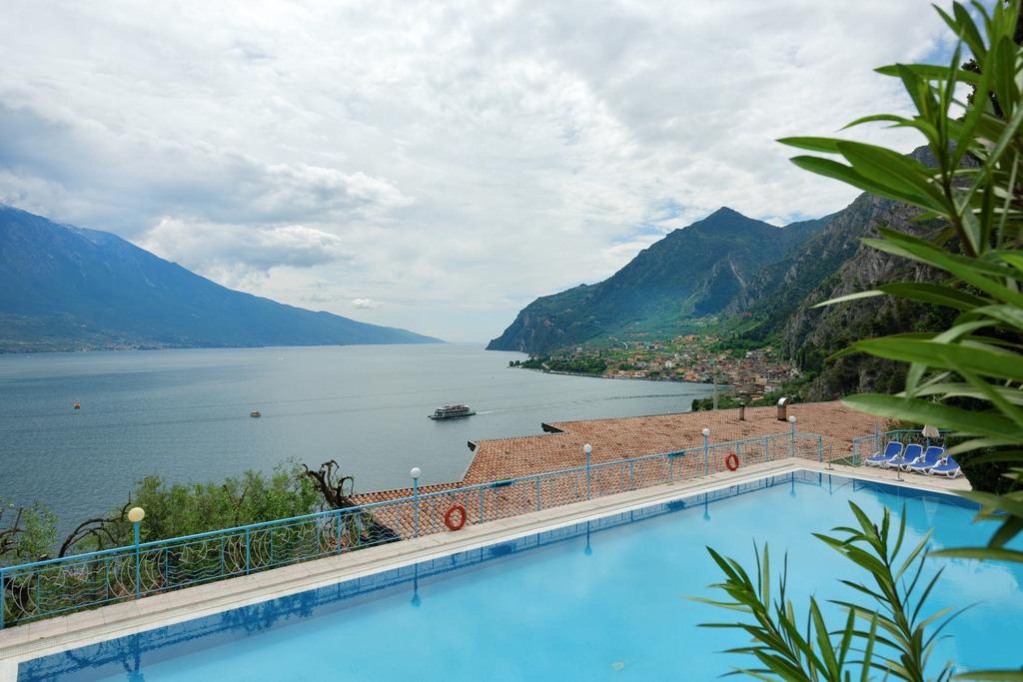 Centro Vacanze La Limonaia Лимоне-суль-Гарда Экстерьер фото