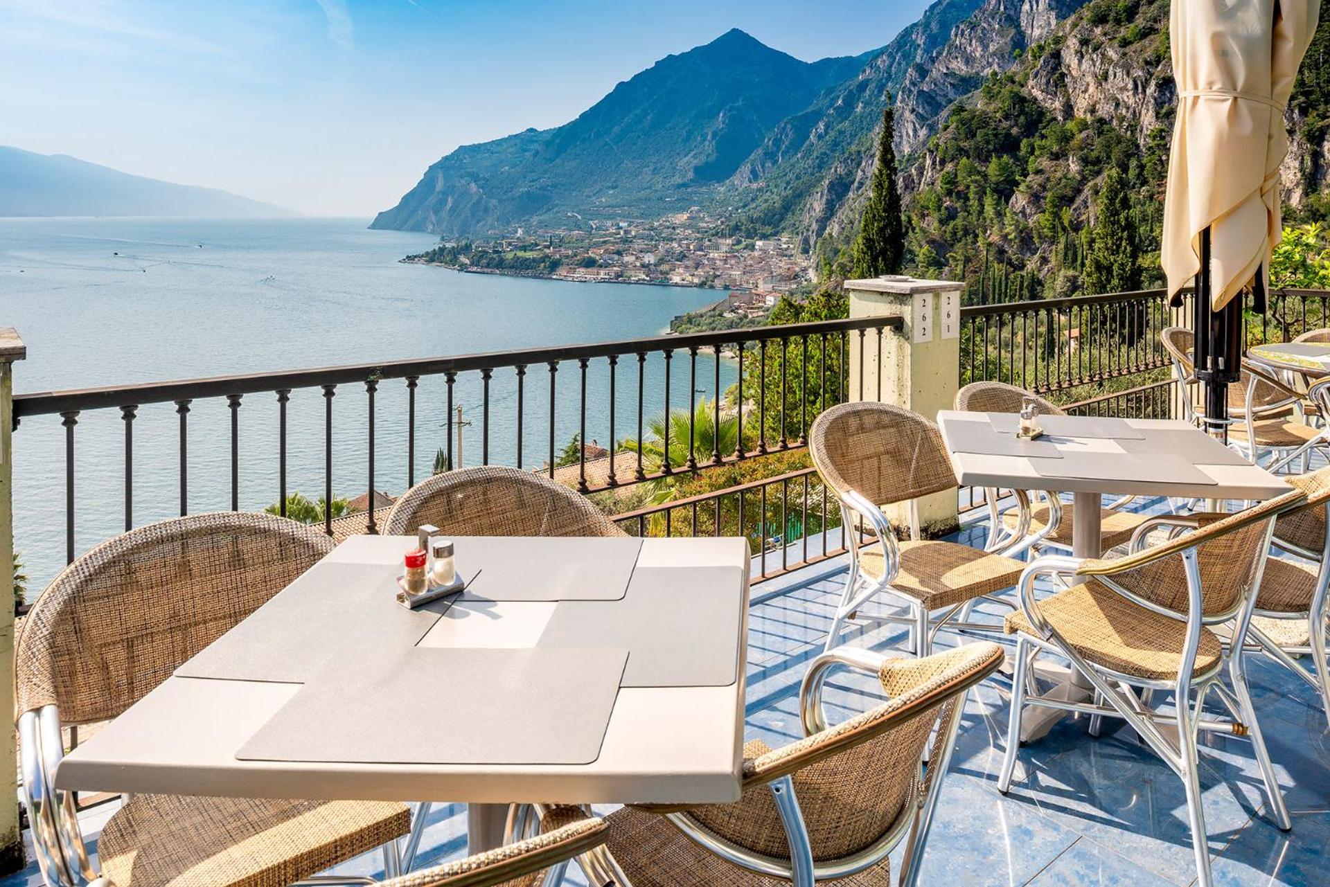 Centro Vacanze La Limonaia Лимоне-суль-Гарда Экстерьер фото